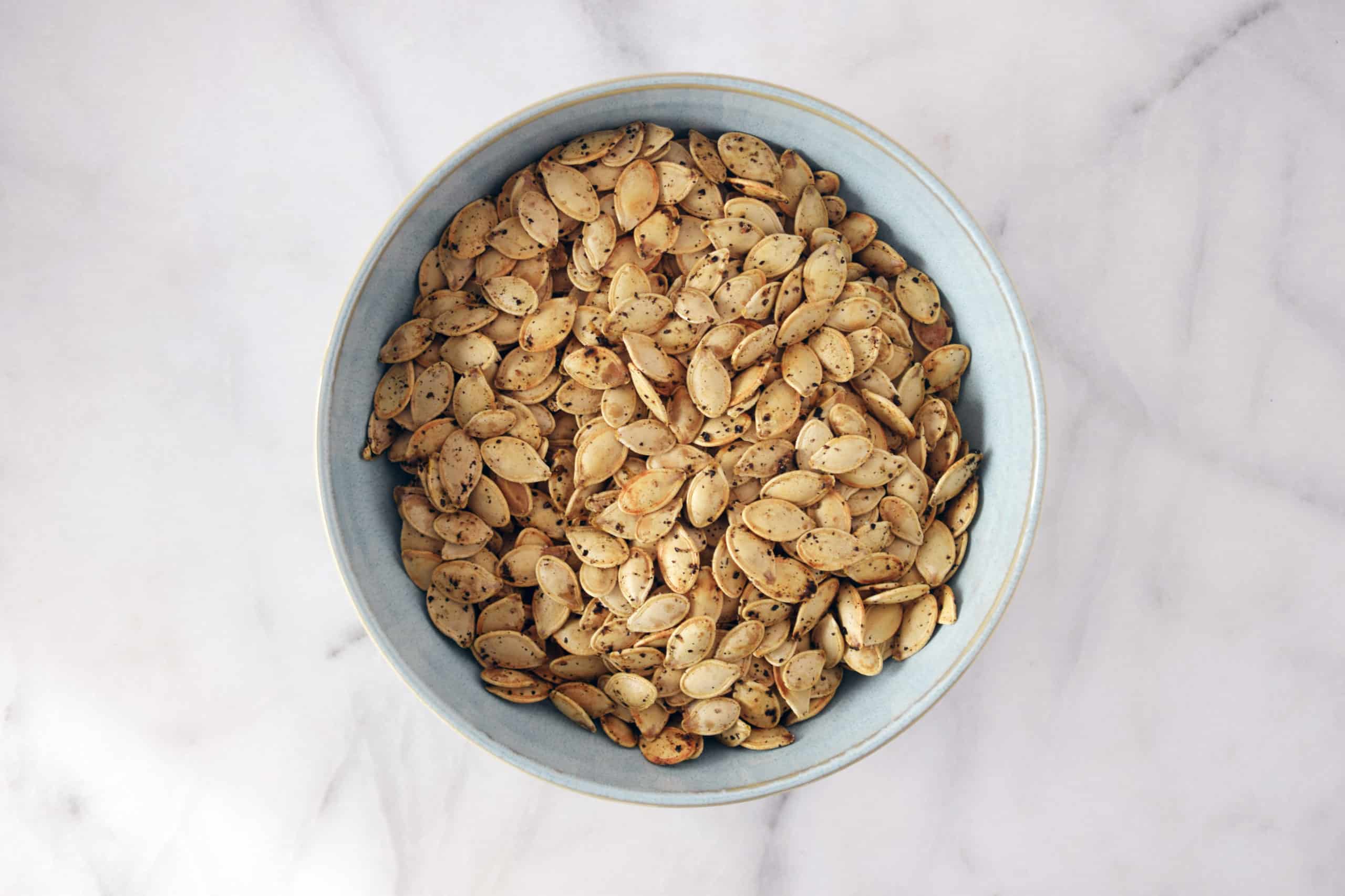 Healthy Roasted Pumpkin Seeds (4 Different Flavors)