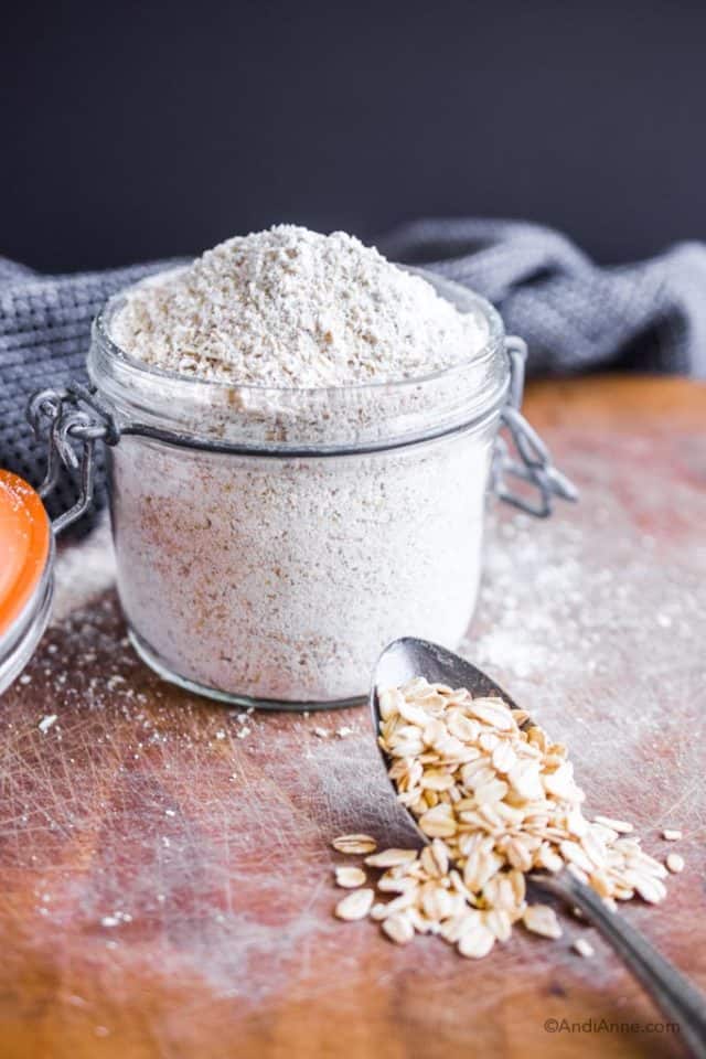 Easy Homemade Oat Flour Only Takes 2 Minutes.