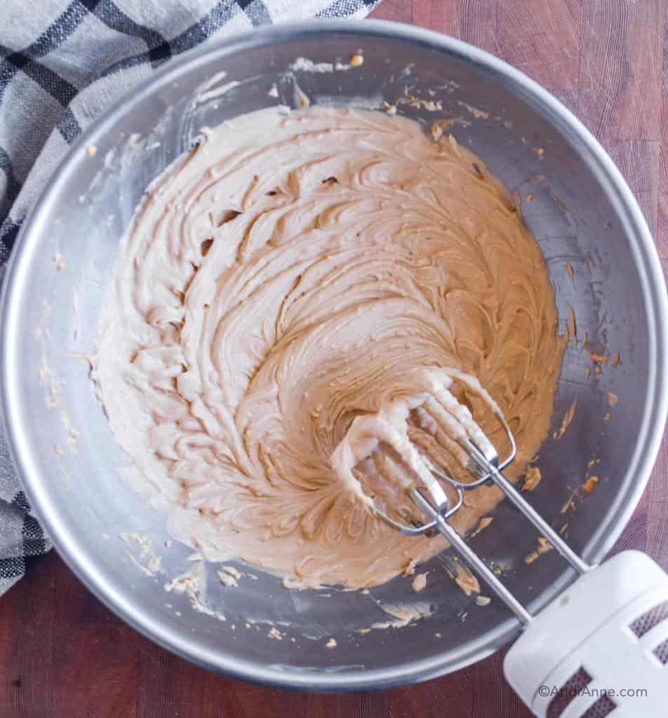 Cream Cheese Frosting Without Powdered Sugar (No Refined Sugar)