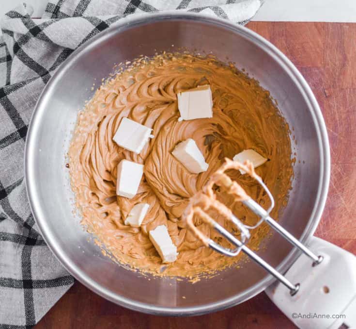 Cream Cheese Frosting Without Powdered Sugar (No Refined Sugar)