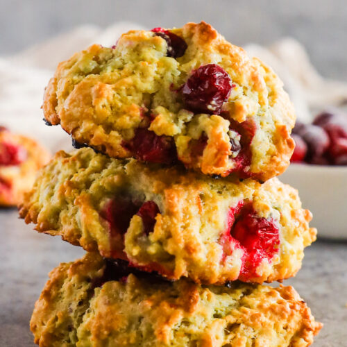 A pile of cranberry cookies.