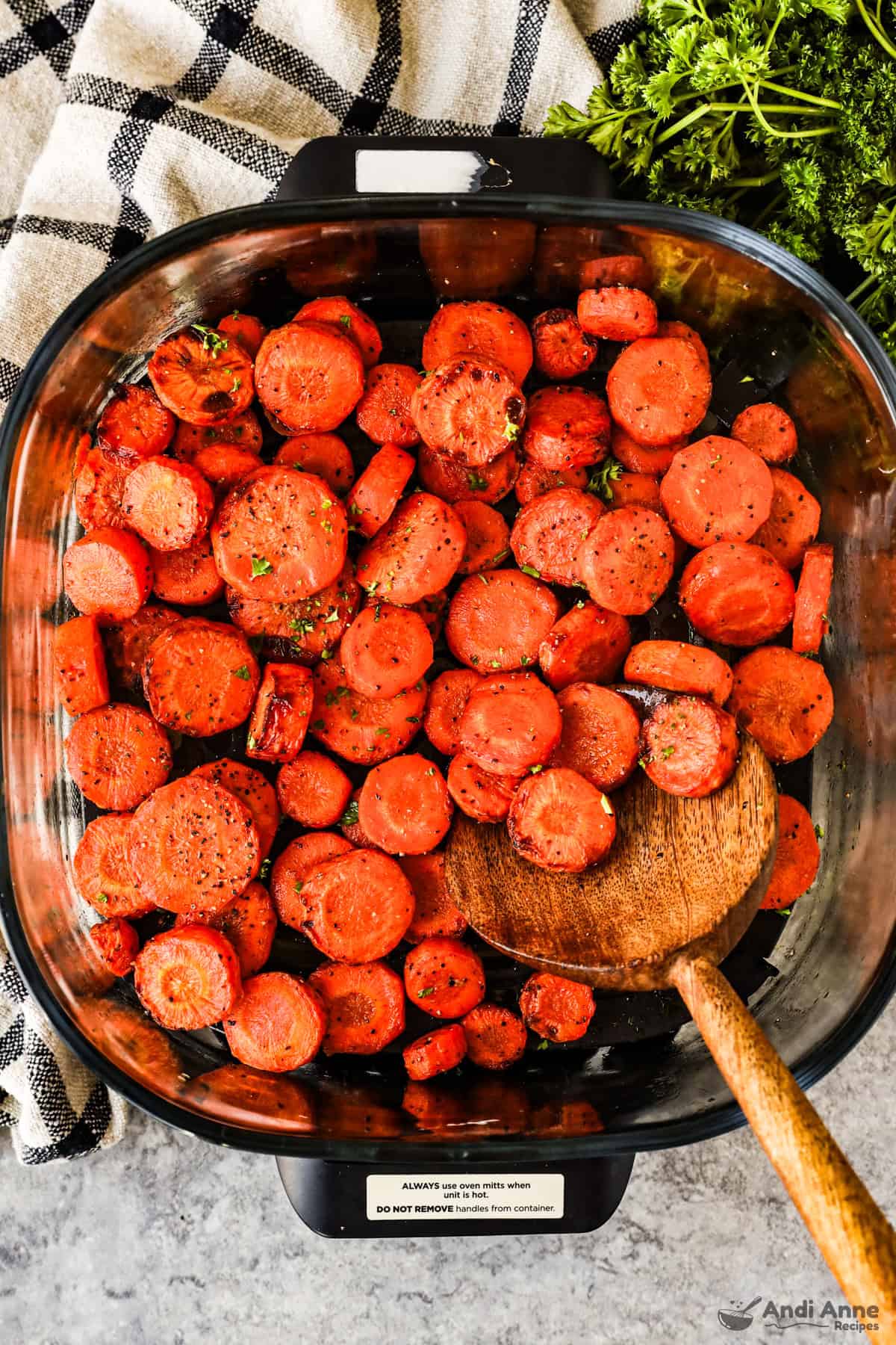 air fryer carrots in an air fryer basket
