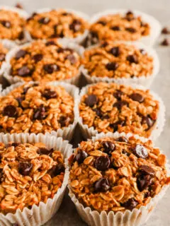 Rows of chocolate chip oatmeal cups.