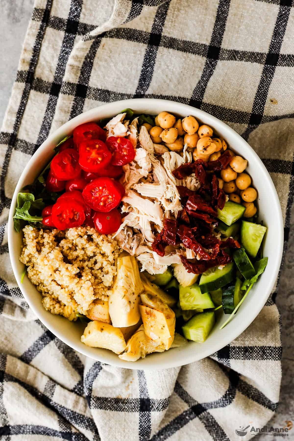 bowl of salad without dressing